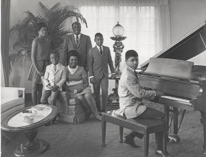 fawkes_family_1967_b