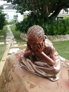 Andret John_Bronze girl in garden_2